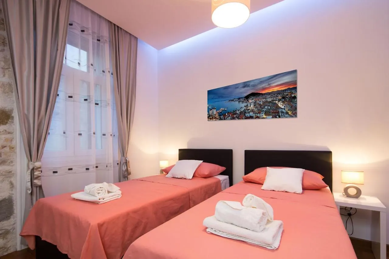 Guest house Riva Rooms Split