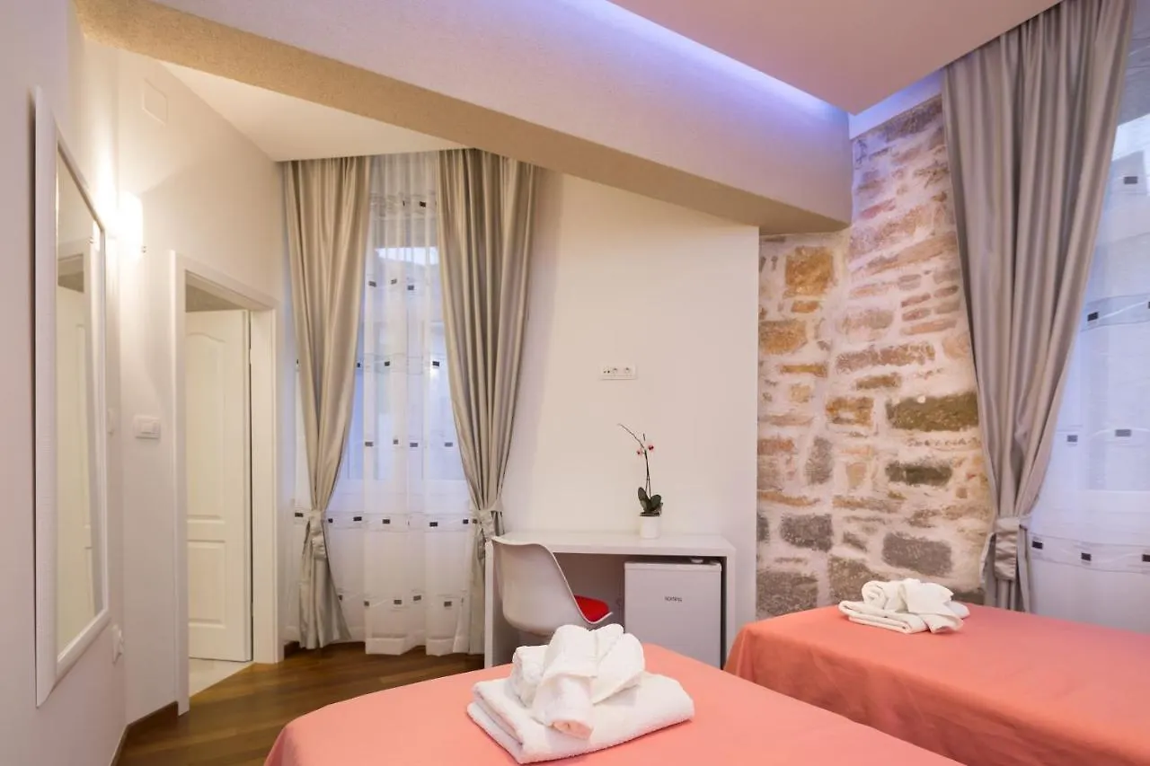Riva Rooms Split